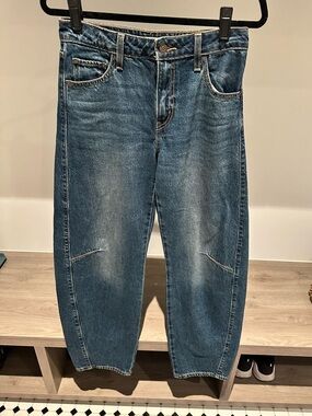 Levi’s baggy dad barrel size 26x32